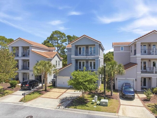 Building Photo - 7967 Double Gate Dr