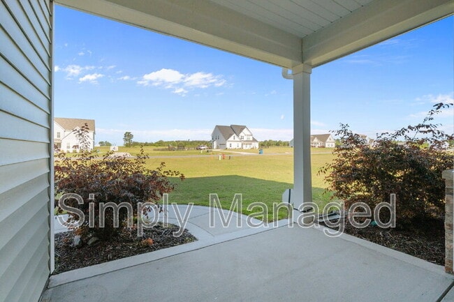 Building Photo - 124 Rocking Horse Ln