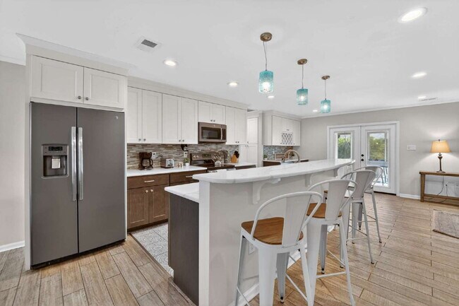 Building Photo - 118 Blue Heron Dr