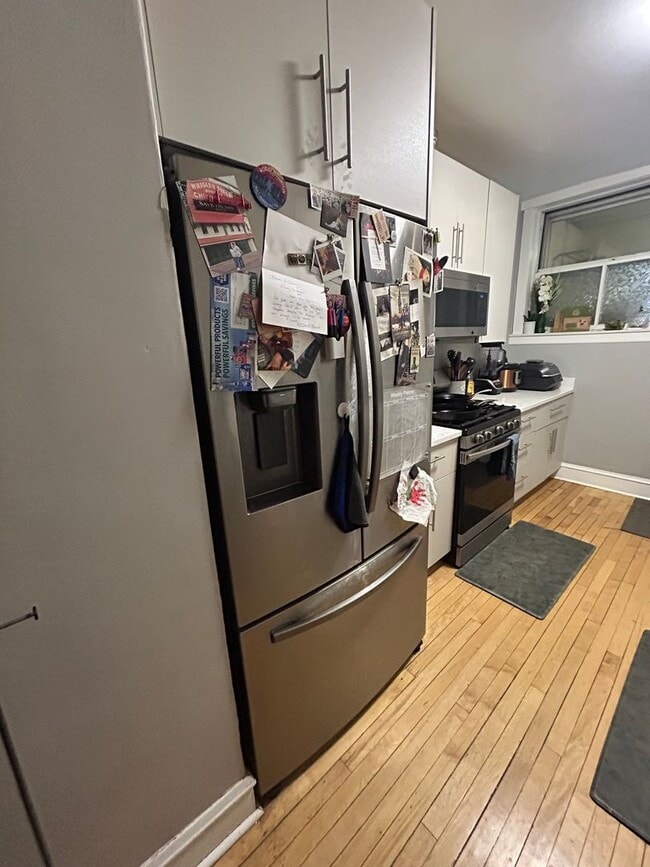 Building Photo - 4021 N Mozart St