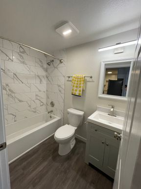 Building Photo - 1bed at Sparks Apartments - Newly remodeled!