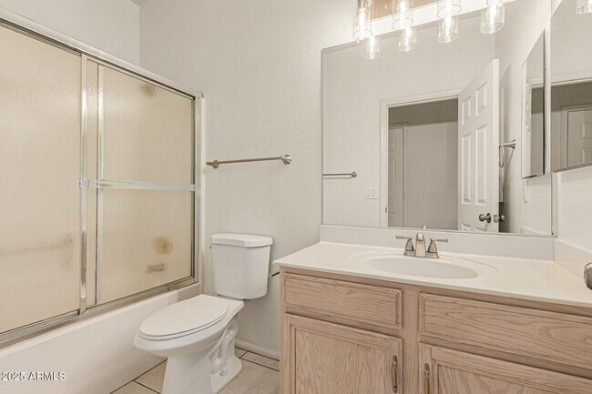 Building Photo - 9069 W Behrend Dr