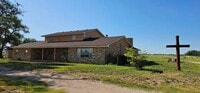 Building Photo - 1575 S Roosevelt Rd 6