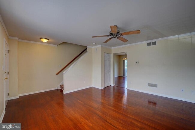 Building Photo - 112 Rosie Dr