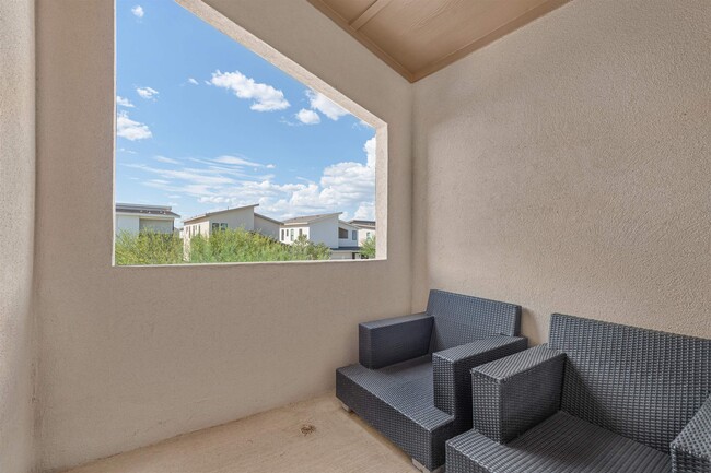 Building Photo - 409 Deer Path Lp