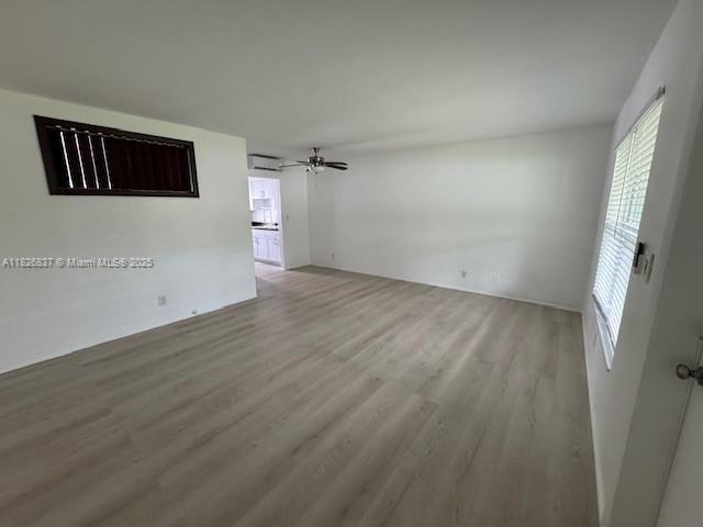 Building Photo - 1311 Bayview Dr