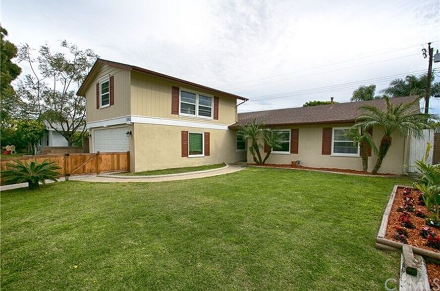 Primary Photo - 8262 Lambert Dr
