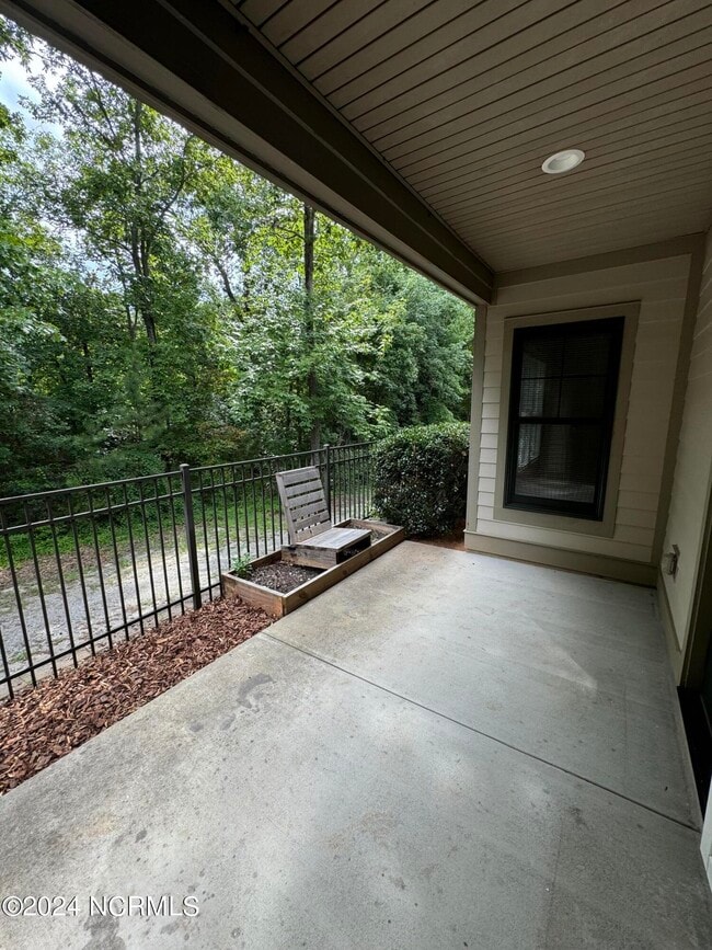Building Photo - 15 Elk Ridge Ln
