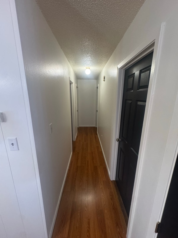 Building Photo - 1009 Rock Gardens Dr