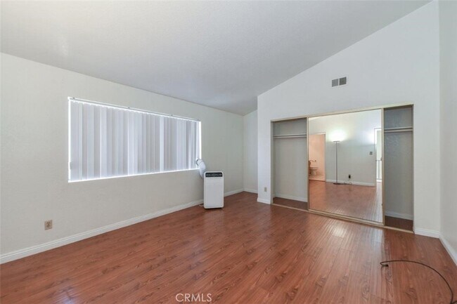 Building Photo - 1818 W 145th St