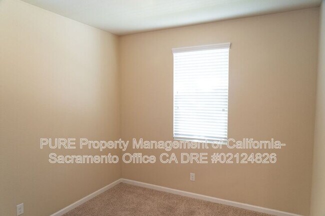 Building Photo - 5572 Amnest Way