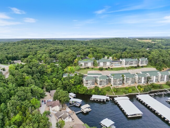 Building Photo - 1407 Harbour Towne Dr