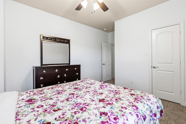 Building Photo - 10126 N Whimbrel Cir