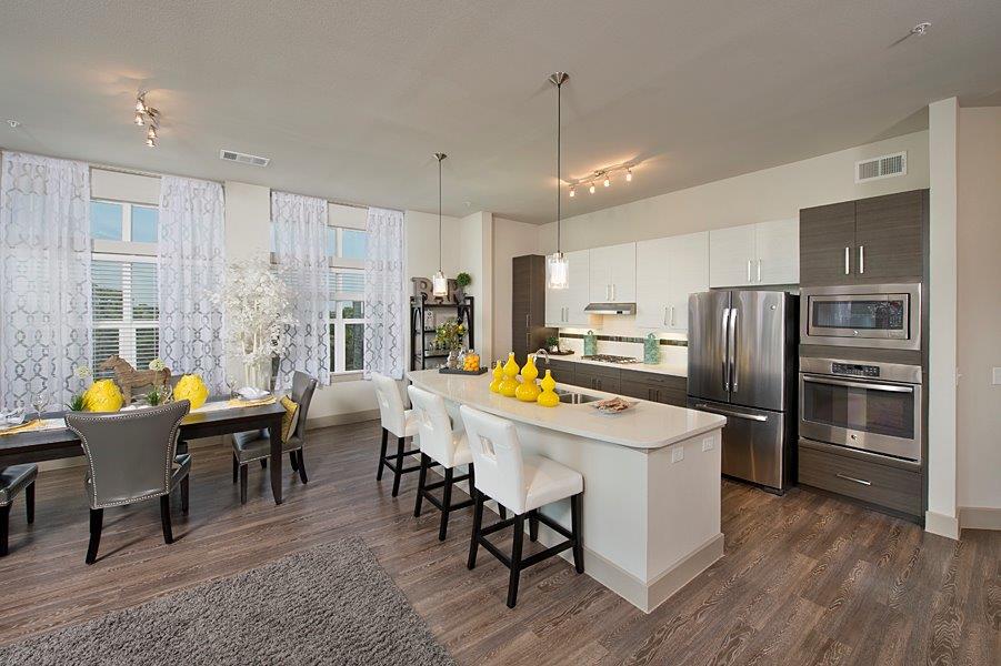 Hardwood Flooring - Vargos on the Lake