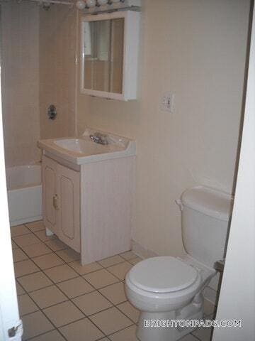 Building Photo - 65 Chiswick Rd