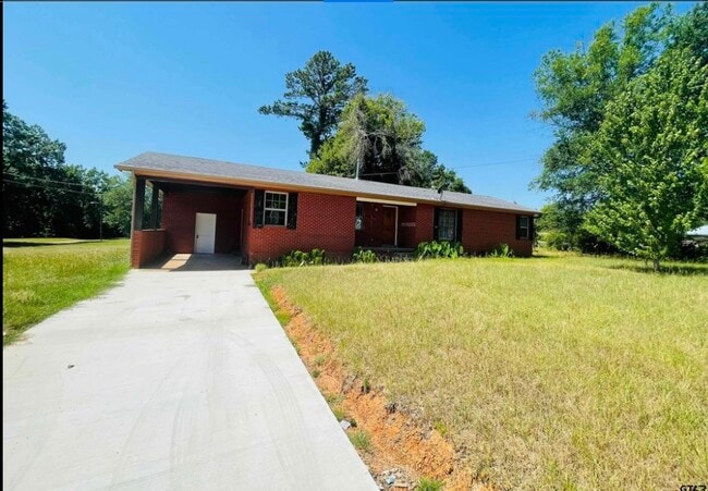 Building Photo - 1107 Devereaux St