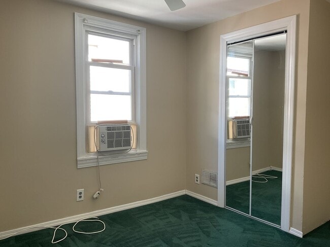 Building Photo - 149 New Jersey Ave