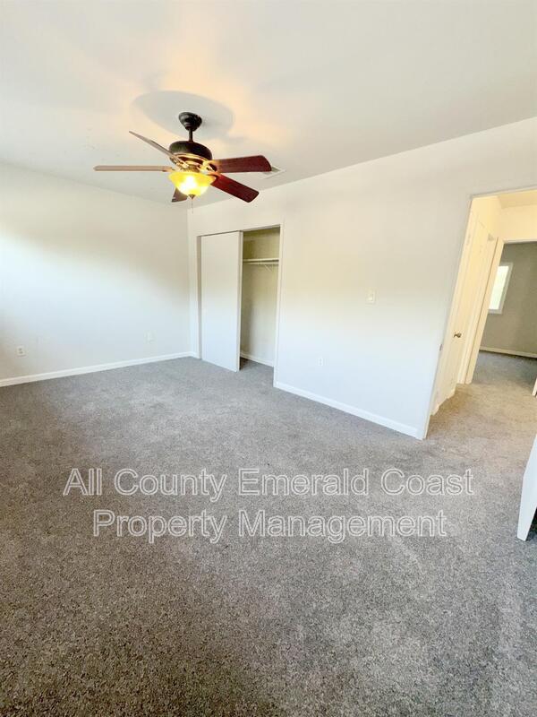 Building Photo - 114 Opp Blvd NE