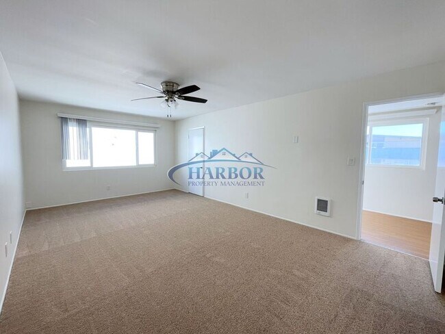 Building Photo - 1107 Opal St