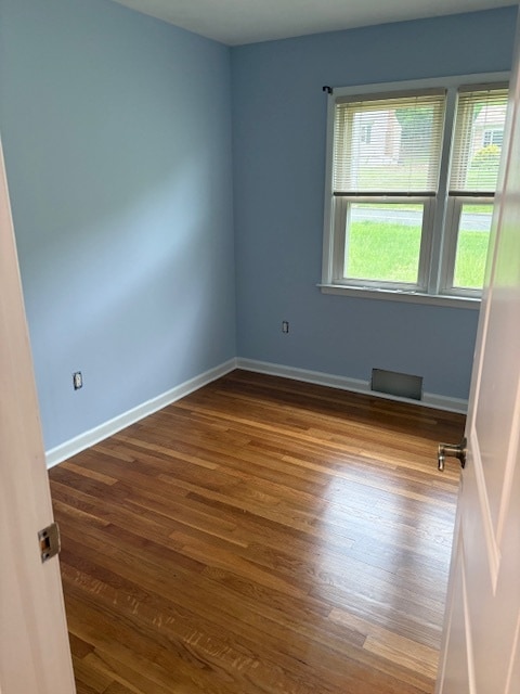 Bedroom 3 - 1325 Avon Blvd