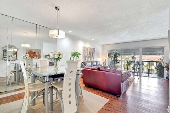Building Photo - 4070 Tivoli Ct