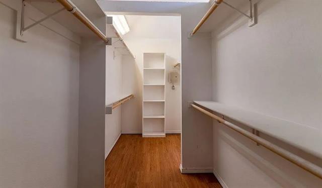 Building Photo - 492 Shade Tree Cir