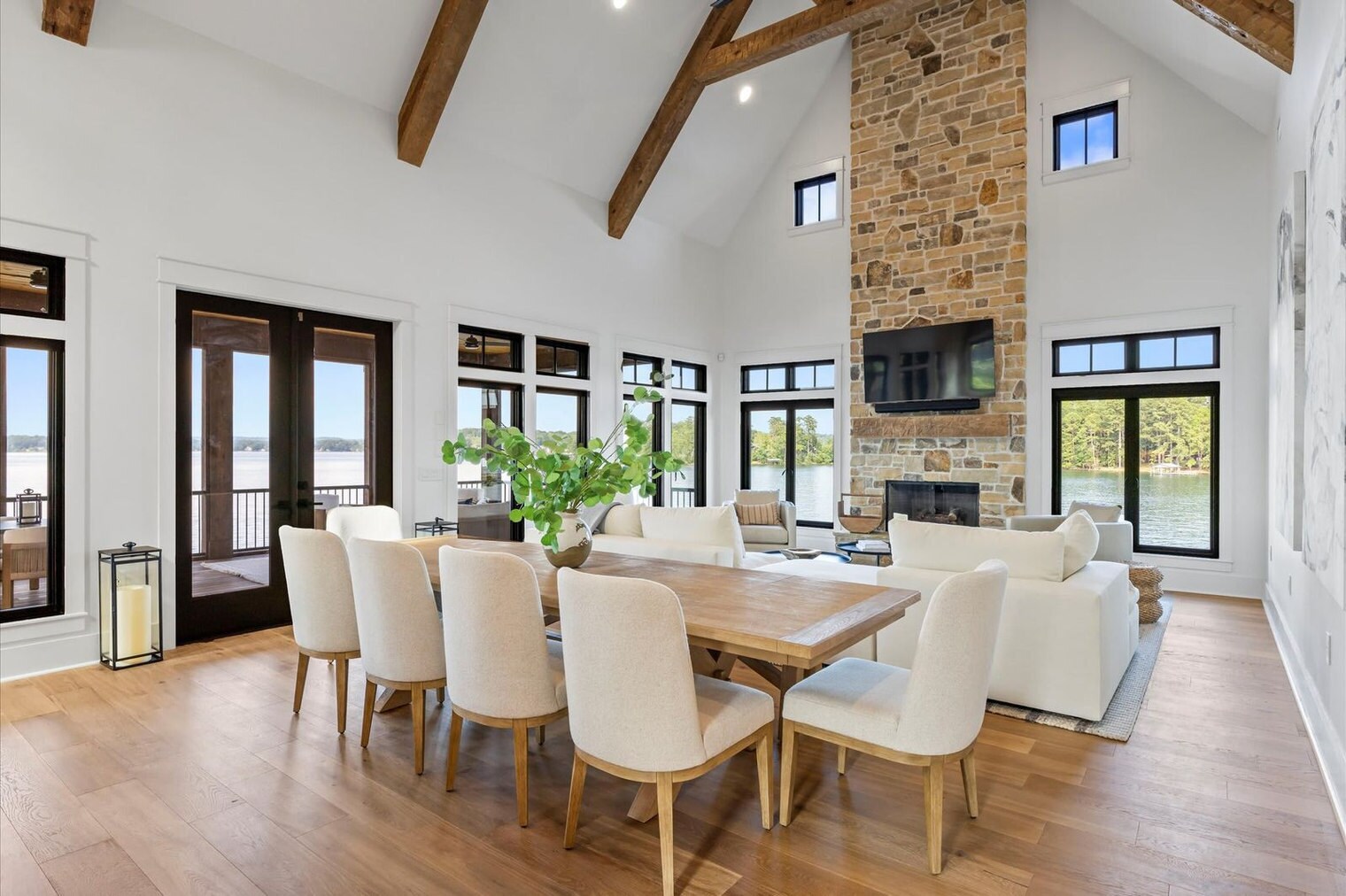 Building Photo - 388 Gatewood Dr