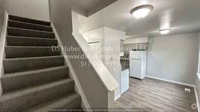 Building Photo - 925 Vincent Ct