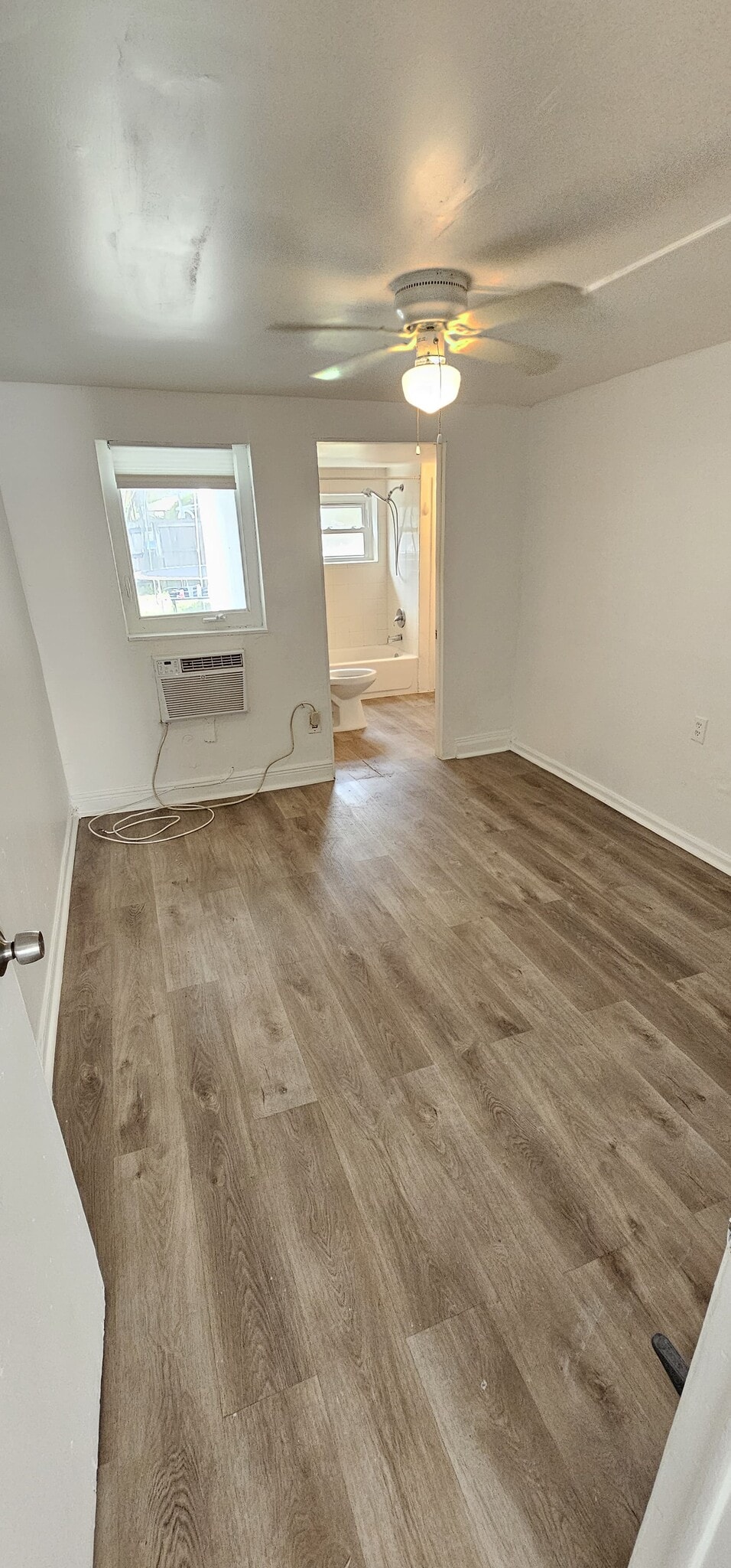 Building Photo - 1820 Roosevelt St