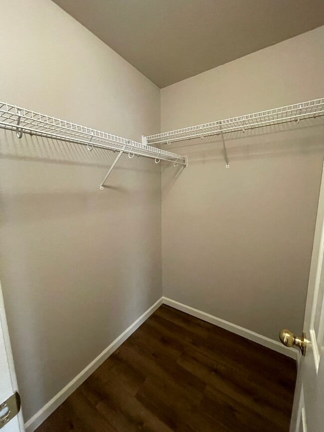 Building Photo - Gorgeous 3 Bedroom / 2 Bathroom Home in Las Colinas