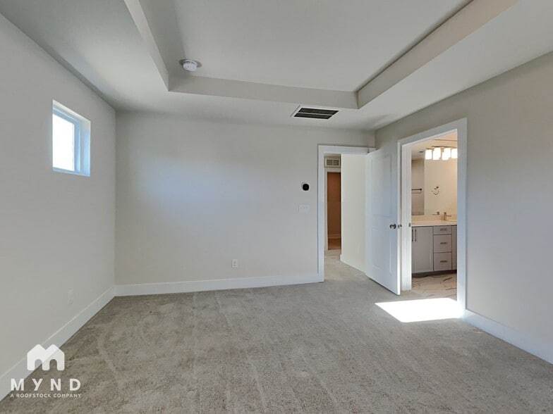 Building Photo - 2330 Aria Park Dr