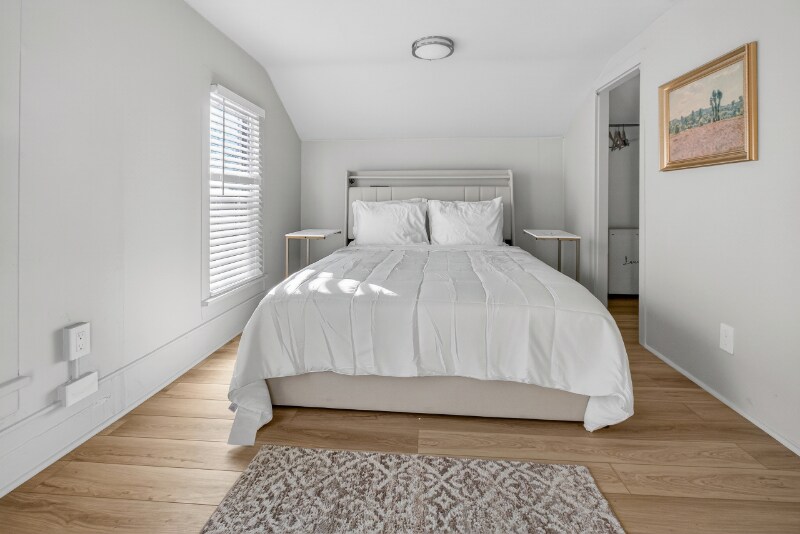 Building Photo - 38 Hamilton St