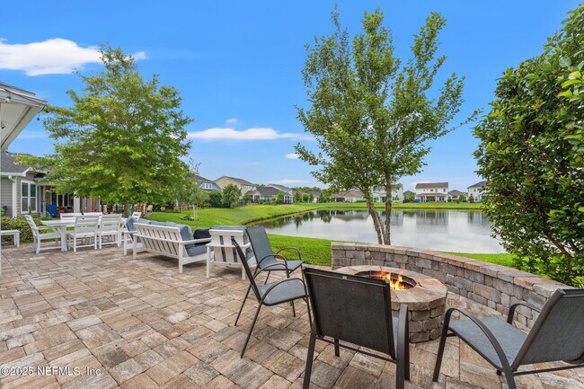 Building Photo - 324 Windley Dr