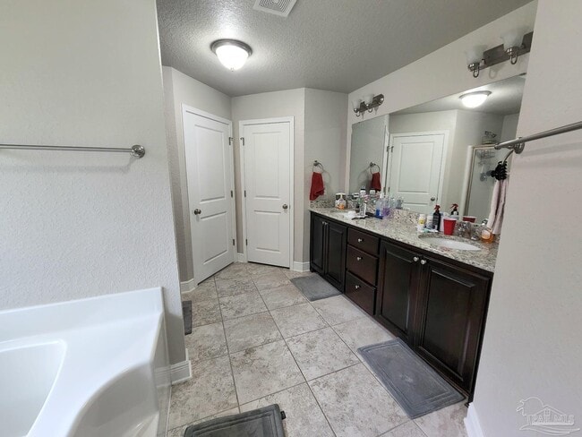 Building Photo - 5210 Elk Hunter Dr