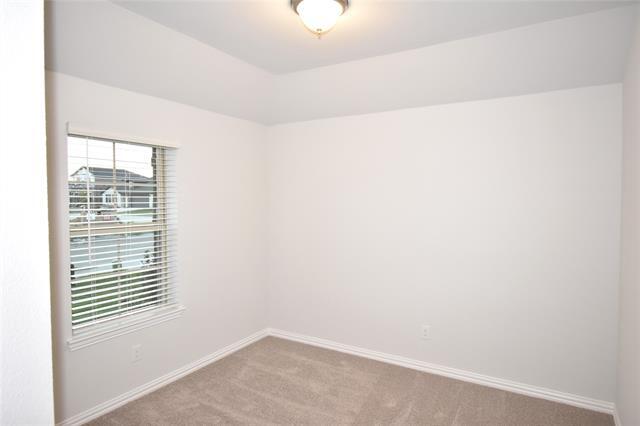 Building Photo - 5408 Locke Dr
