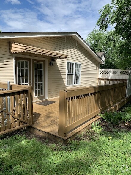 Building Photo - 6383 Ivy St
