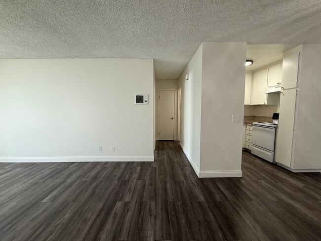 Building Photo - Magnolia Investments Corporate Property