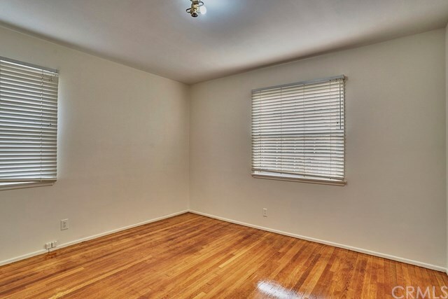 Building Photo - 2751 Batson Ave