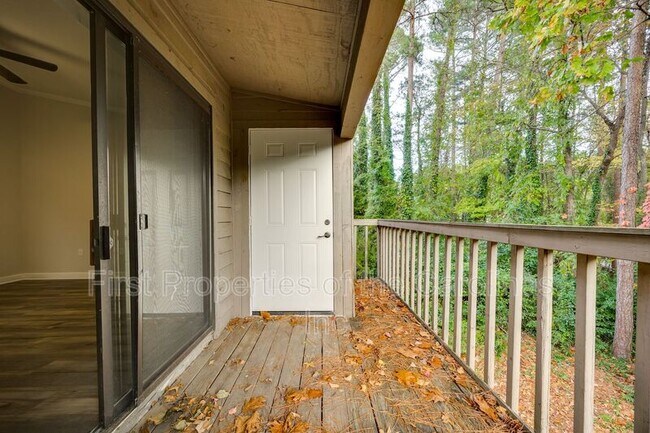 Building Photo - 4158-F Charlotte Hwy