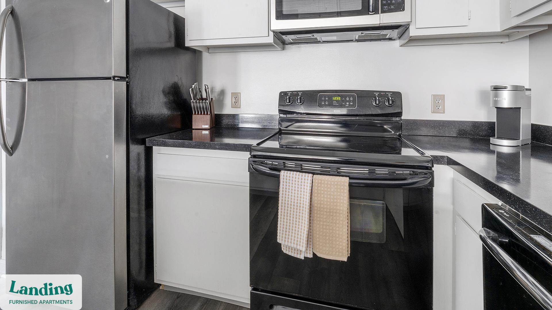 Building Photo - 222 E Saratoga St