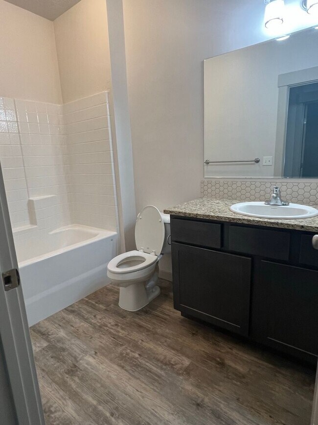 Building Photo - WELCOME TO SUNBEAM TOWNHOMES