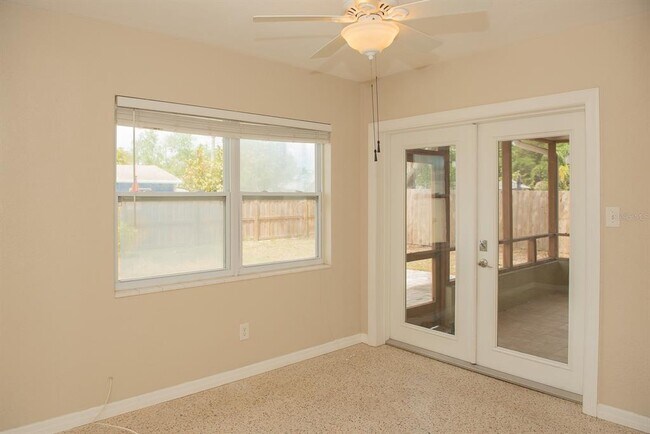 Building Photo - 4377 32nd Terrace N