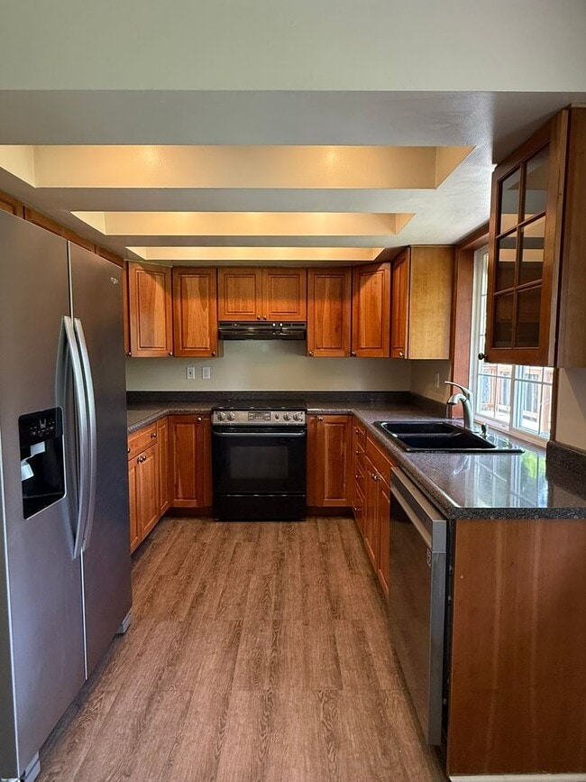 Building Photo - 3Bd/1.5Ba Kirkland House