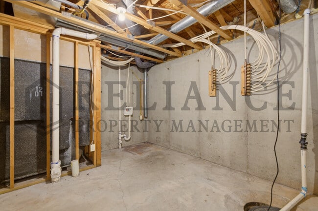 Building Photo - 9922 E Kinkaid Cir