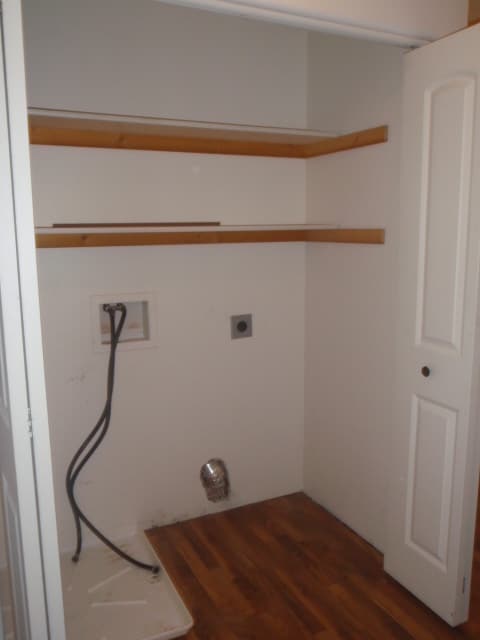 Building Photo - 1229 Van Buren St
