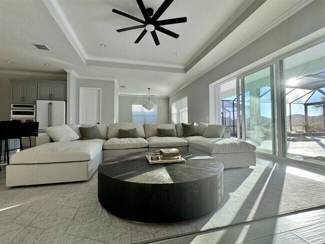 Building Photo - 18817 Valleta Ave