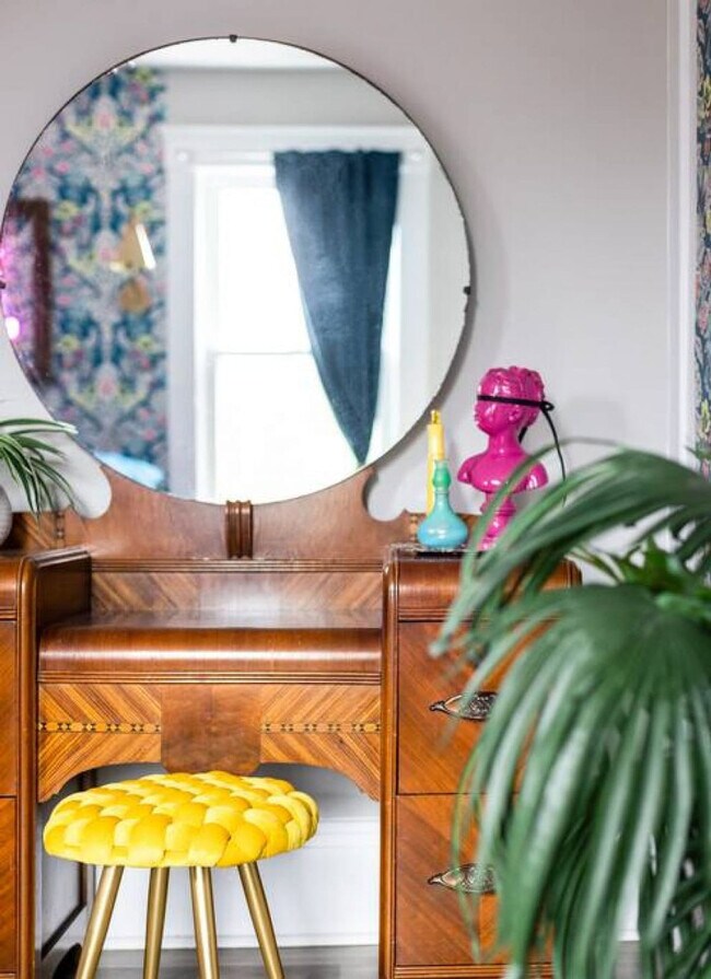 Building Photo - 6011 Ellen Ave