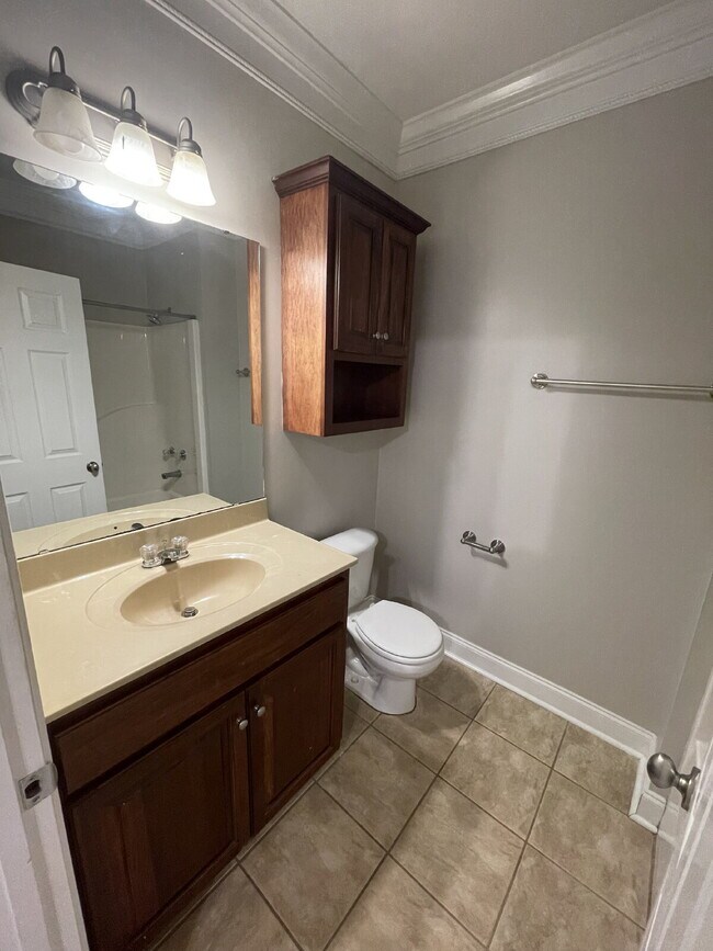 Building Photo - 15 Aspen Loop