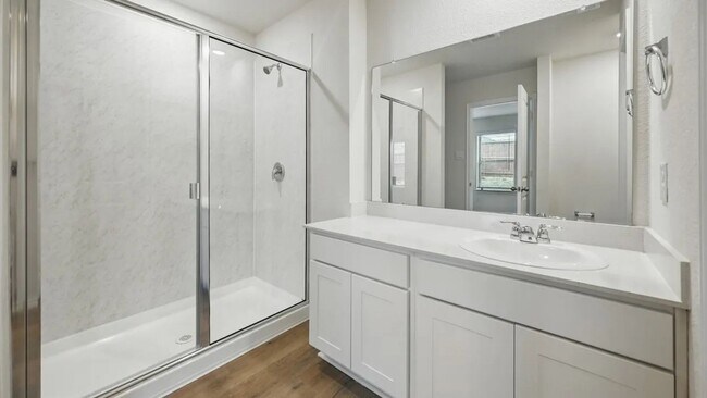 Building Photo - Beautiful new 4-bedroom, 2-bath home with an open floor plan, granite kitchen, two-car garage, an...
