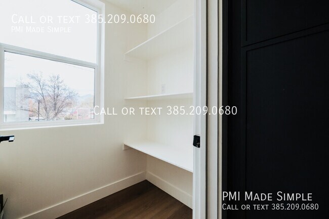 Building Photo - 1380 S 900 W